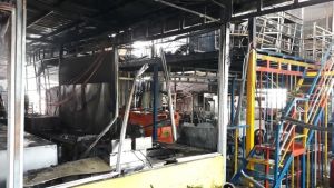 Cháy kho lạnh 2 tầng chứa thực phẩm ở Vĩnh Long Cháy kho lạnh 2 tầng chứa thực phẩm ở Vĩnh Long