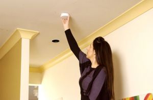 Gia đình bạn cần những thiết bị phòng cháy chữa cháy thiết yếu nào? Gia đình bạn cần những thiết bị phòng cháy chữa cháy thiết yếu nào?