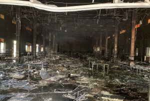 Cháy lớn tại hội trường tiệc cưới, cô dâu chú rể cùng 500 khách chạy thoát thân